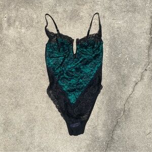Vintage Victoria’s Secret Gold Label Label Lingerie Bodysuit